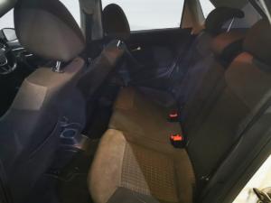 Volkswagen Polo hatch 1.2TSI Comfortline - Image 6