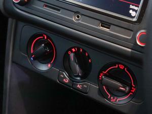 Volkswagen Polo Vivo hatch 1.4 Comfortline - Image 14
