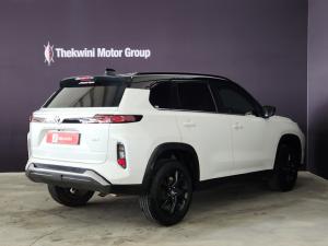 Toyota Urban Cruiser 1.5 XR manual - Image 2