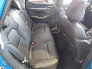 MG ZS 1.5 Luxury - Image 6