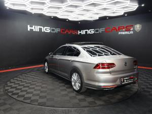 Volkswagen Passat 2.0TSI R-Line - Image 4