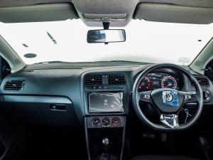 Volkswagen Polo Vivo hatch 1.4 Life - Image 12