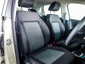 Volkswagen Polo Vivo hatch 1.4 Life - Image 14