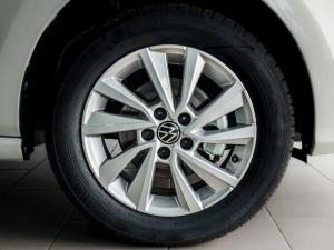 Volkswagen Polo Vivo hatch 1.4 Life - Image 16