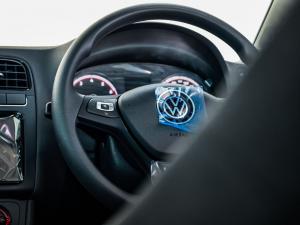 Volkswagen Polo Vivo hatch 1.4 Life - Image 18