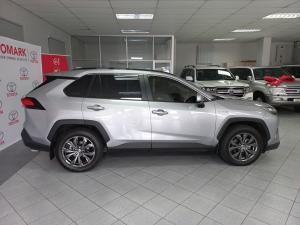 Toyota RAV4 2.5 Hybrid VX E-Four - Image 4