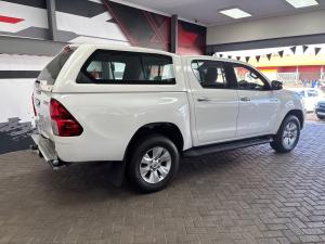 Toyota Hilux 2.8GD-6 double cab Raider auto - Image 2