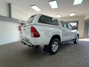 Toyota Hilux 2.8GD-6 double cab Raider auto - Image 3