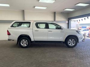 Toyota Hilux 2.8GD-6 double cab Raider auto - Image 4