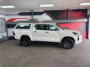 Toyota Hilux 2.8GD-6 double cab Raider auto - Image 5