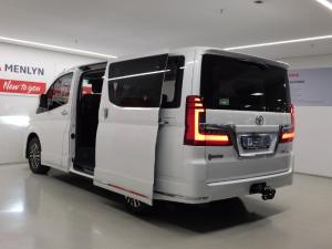 Toyota Quantum 2.8 VX 6 Seat - Image 12