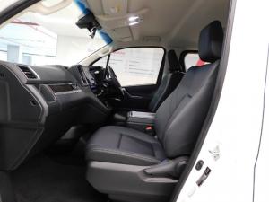 Toyota Quantum 2.8 VX 6 Seat - Image 9