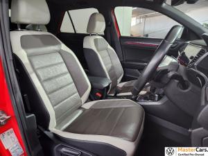 Volkswagen T-ROC 2.0 TSI 4M R-LINE DSG - Image 8