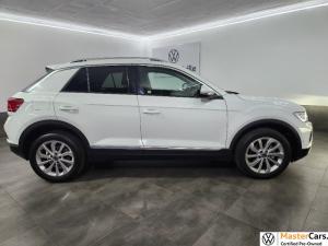 Volkswagen T-ROC 1.4 TSI Design Tiptronic - Image 10