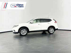 2016 Nissan X Trail 2.5 SE automatic