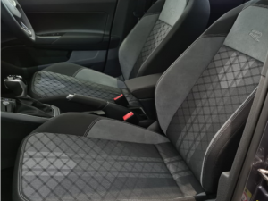 Volkswagen Polo hatch 1.0TSI R-Line - Image 3
