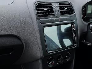 Volkswagen Polo Vivo 1.4 - Image 8
