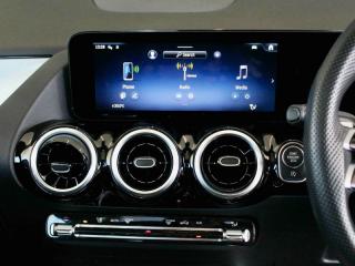 Mercedes-Benz GLA GLA200d Progressive