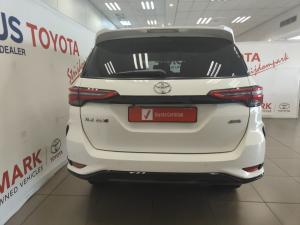 Toyota Fortuner 2.4GD-6 4x4 - Image 5