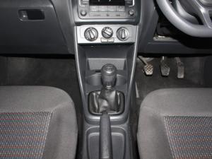 Volkswagen Polo Vivo 1.4 Trendline - Image 14