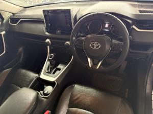 Toyota RAV4 2.0 GX CVT - Image 4