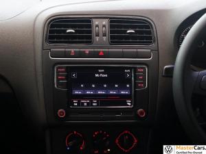 Volkswagen Polo Vivo 1.6 Comfortline TIP - Image 13
