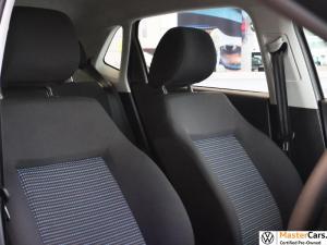 Volkswagen Polo Vivo 1.6 Comfortline TIP - Image 19