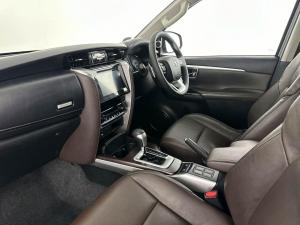 Toyota Fortuner 2.8GD-6 Raised Body automatic - Image 17