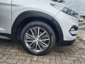Hyundai Tucson 2.0 Elite auto - Image 10