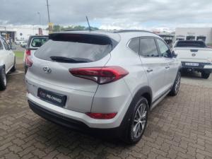 Hyundai Tucson 2.0 Elite auto - Image 3