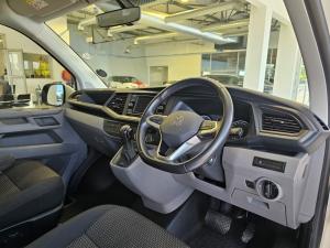 Volkswagen Transporter 2.0TDI Kombi SWB Trendline auto - Image 6