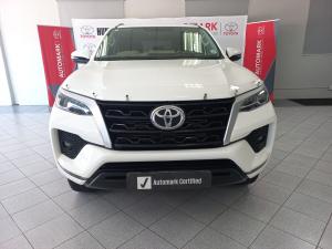 Toyota Fortuner 2.4GD-6 4x4 - Image 6