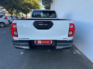 Toyota Hilux 2.8GD-6 Xtra cab 4x4 Legend auto - Image 5