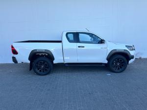 Toyota Hilux 2.8GD-6 Xtra cab 4x4 Legend auto - Image 3