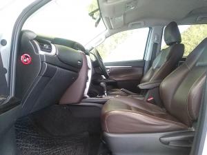 Toyota Fortuner 2.4GD-6 auto - Image 7