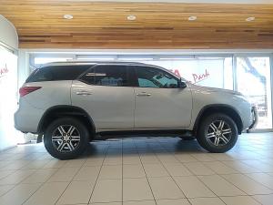 Toyota Fortuner 2.4GD-6 auto - Image 3