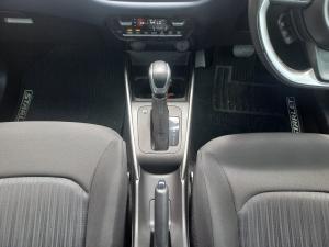 Toyota Starlet 1.5 XR auto - Image 18