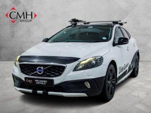 2015 Volvo V40 Cross Country D3 Elite