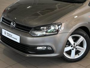 Volkswagen Polo Vivo hatch 1.6 Highline - Image 3