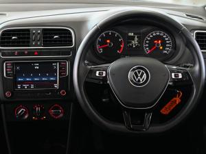 Volkswagen Polo Vivo hatch 1.6 Highline - Image 6