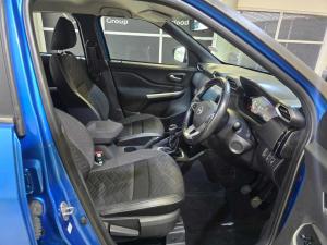 Nissan Magnite 1.0 Turbo Acenta Plus manual - Image 14