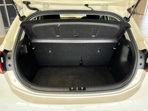 Kia Rio hatch 1.4 LX - Image 10