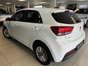 Kia Rio hatch 1.4 LX - Image 9