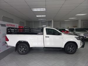 Toyota Hilux 2.4GD-6 single cab 4x4 Raider manual - Image 5