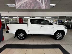 Toyota Hilux 2.8GD-6 double cab 4x4 Raider - Image 3
