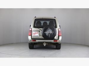 Mitsubishi Pajero 3500i 3-Door automatic - Image 5