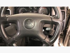 Mitsubishi Pajero 3500i 3-Door automatic - Image 21