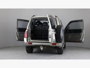Mitsubishi Pajero 3500i 3-Door automatic - Image 24