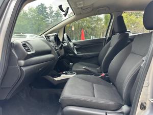 Honda WR-V 1.2 Comfort - Image 11