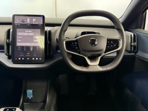 Volvo EX30 Plus Single Motor Extended Range - Image 15